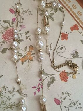 💗💗💗Gold plated signed Pearl Station Long Necklace - Faux Pearls